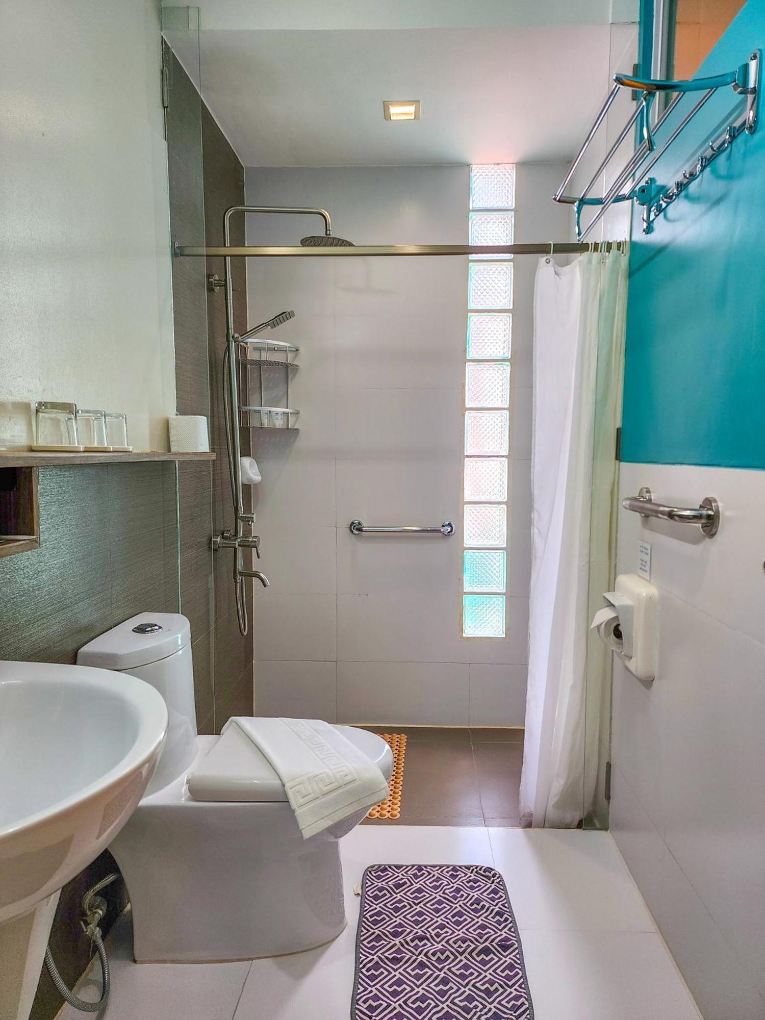 Sea Cocoon Hotel Ел Нидо Екстериор снимка